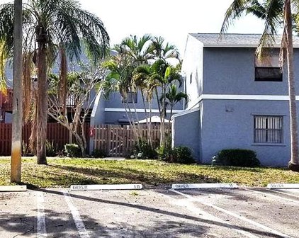 11 Crossings Cir, Boynton Beach