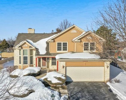 1530 Farmhill Drive, Algonquin