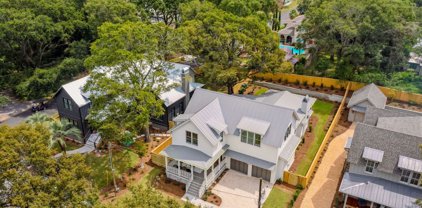 637 Coral St Street, Mount Pleasant