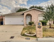 7936 Fox Chase Drive, Fort Worth image