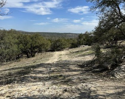 729 Rabbit Rd, Wimberley