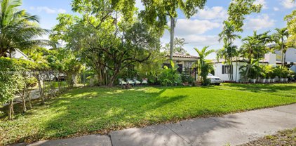 524 Mendoza Ave, Coral Gables