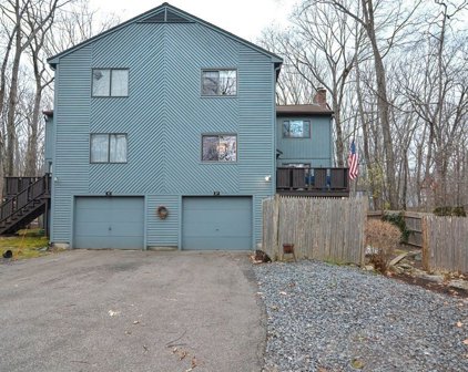 37 Mountain Gate Rd Unit 37, Ashland