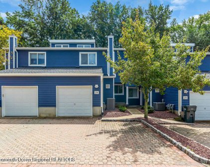 24 Spring Court, Tinton Falls