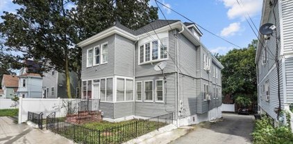 223 Webster Ave, Chelsea
