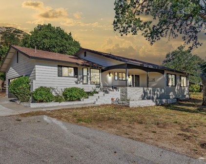 26201 Bear Valley  Road, Tehachapi