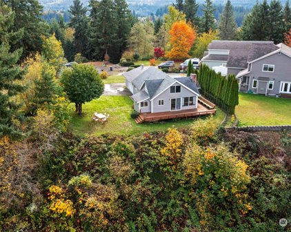 174 Dow Ridge Drive N, Eatonville