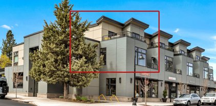 2735 Nw Crossing  Drive Unit 201, Bend