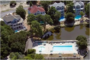 corolla light soundfront pool