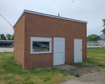 112 S Main Avenue, Minier