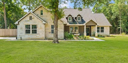 111 County Road 3665, Splendora