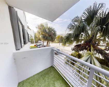 1605 Bay Rd Unit #202, Miami Beach