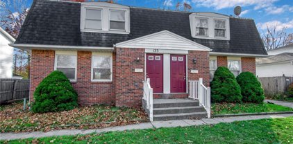 133 Marine Drive, Amherst