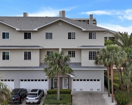 15462 1st Street E, Madeira Beach