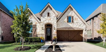 901 Red Maple  Road, Euless