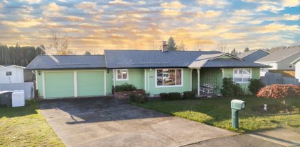 1350 SW 1ST CT, McMinnville