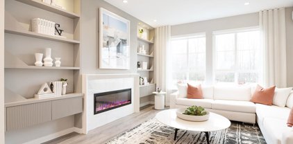 5311 Admiral Way Unit 105, Delta