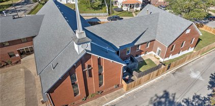 510 E Madison Avenue, Berryville