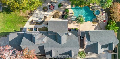 20122 Canterbury Road, Porter