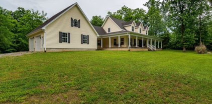 360 Pin Oak Dr, Shepherdsville
