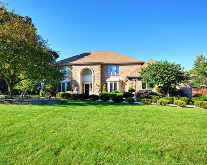29W554 Sunset Ridge Drive, Bartlett