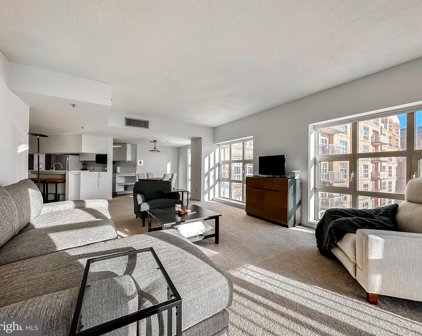 250 President St Unit #702, Baltimore