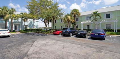 5134 Salmon Drive Se Unit D, St Petersburg