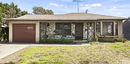 9520 Parrot Avenue, Downey