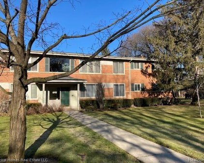 946 N Adams Rd Unit 2, Birmingham