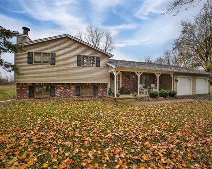 6966 Old Akron Road, Lockport-Town