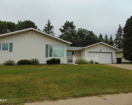 226 E Divide Avenue, Bismarck