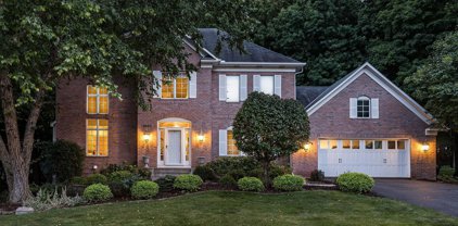 2063 Stone Creek Drive, Chanhassen