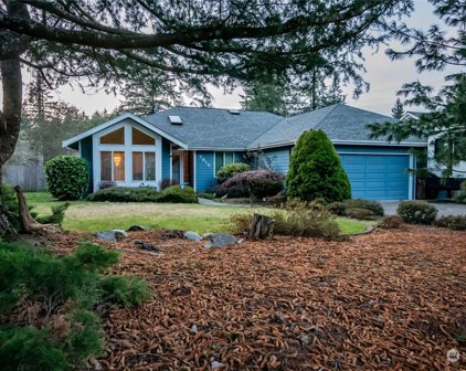 7816 93rd Avenue Ct SW, Lakewood