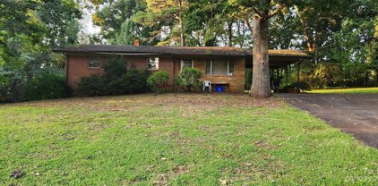 2907 39th Ne Avenue, Hickory