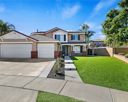 2389 Vivian Circle, Corona