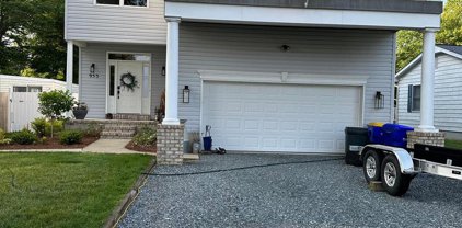 953 Chester River Dr, Grasonville