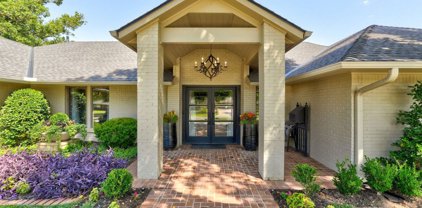 2541 Warwick Drive, Oklahoma City