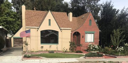 300 Oakes Dr., San Leandro