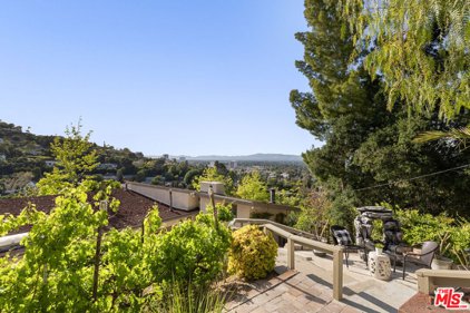 4025  Oakfield Dr, Sherman Oaks