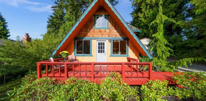 1489 Pilchuck Drive, Camano Island