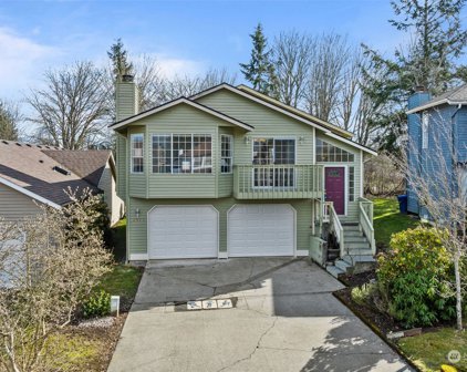 2035 SE 8th Drive, Renton