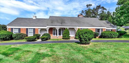 2200 Dulaney Valley Rd, Lutherville Timonium