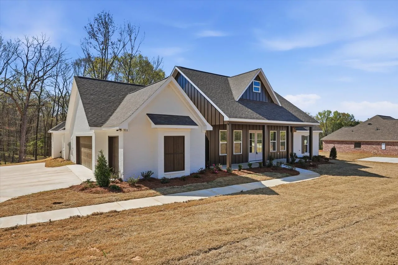 Work with Havard Real Estate Group