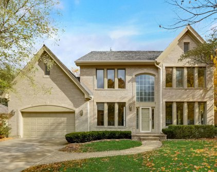 795 Creek Bend Drive, Vernon Hills