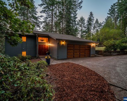 6913 Cardinal Dr, Corvallis