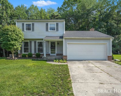 6232 Scotthille Drive SE, Ada
