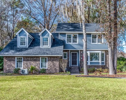 104 Ravenswood Court, Summerville