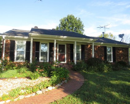 3000 Winters Ln, La Grange