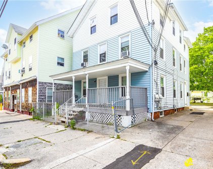 89 Hedley Avenue, Central Falls
