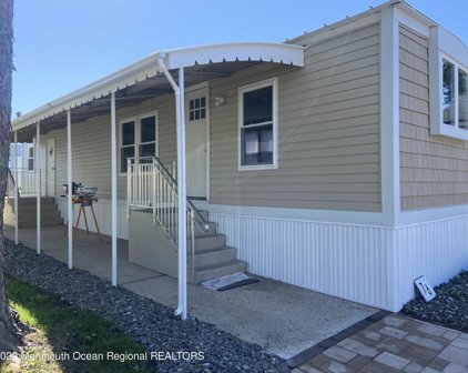 76 Bayshore Mobile Mnr, Hazlet